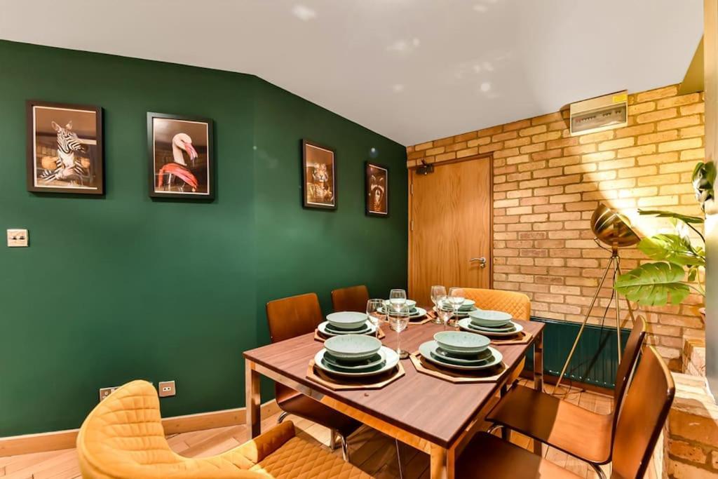 Spacious 2 Bed Urban Jungle Flat, Central Londres Exterior foto