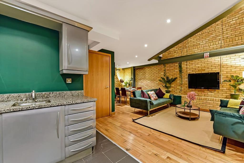 Spacious 2 Bed Urban Jungle Flat, Central Londres Exterior foto