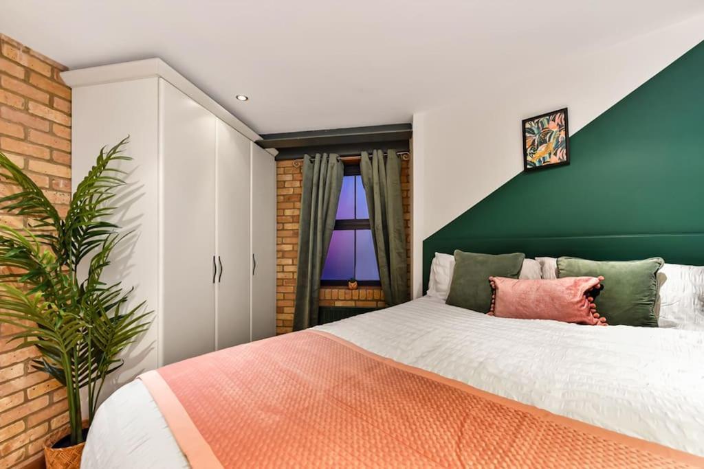 Spacious 2 Bed Urban Jungle Flat, Central Londres Exterior foto