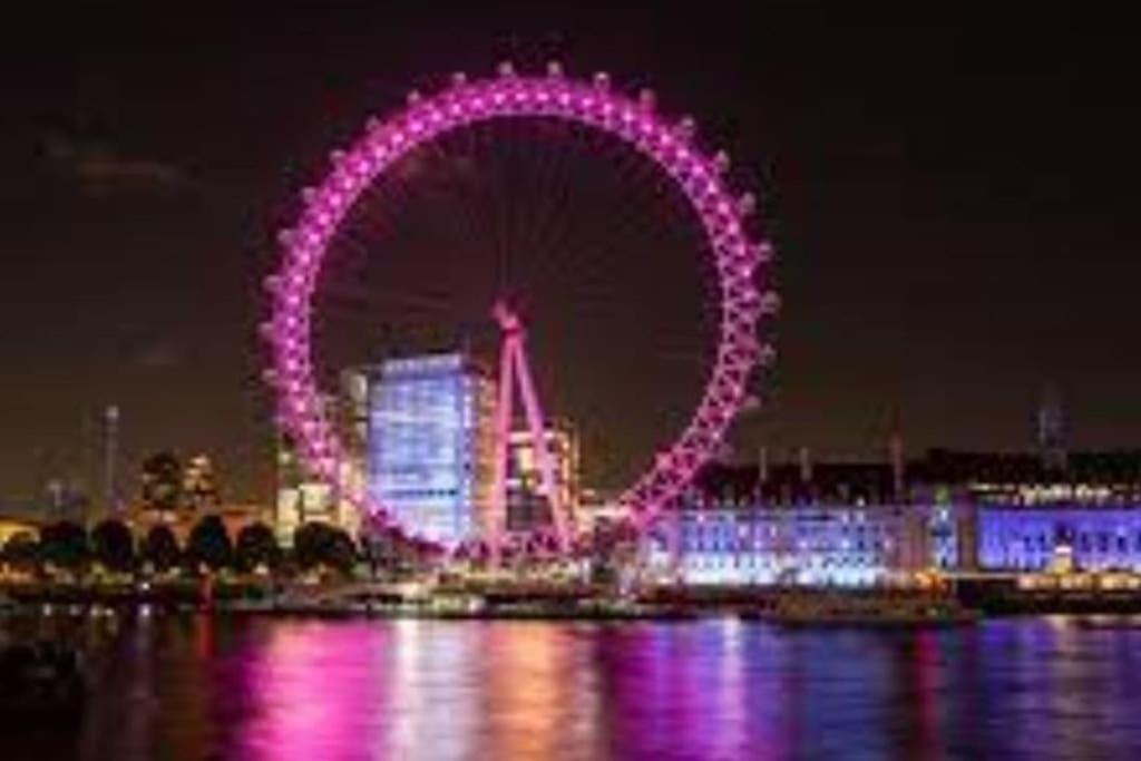 Spacious 2 Bed Urban Jungle Flat, Central Londres Exterior foto