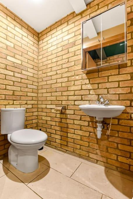 Spacious 2 Bed Urban Jungle Flat, Central Londres Exterior foto