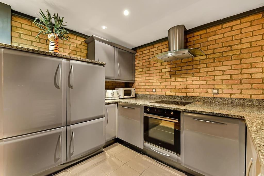 Spacious 2 Bed Urban Jungle Flat, Central Londres Exterior foto